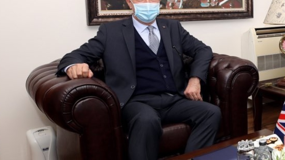 Akar, İngiliz mevkidaşı Wallace ile görüştü