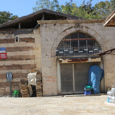 1'inci Mahmut döneminde yaptırılan han satışta! "Duyunca şok oldum"