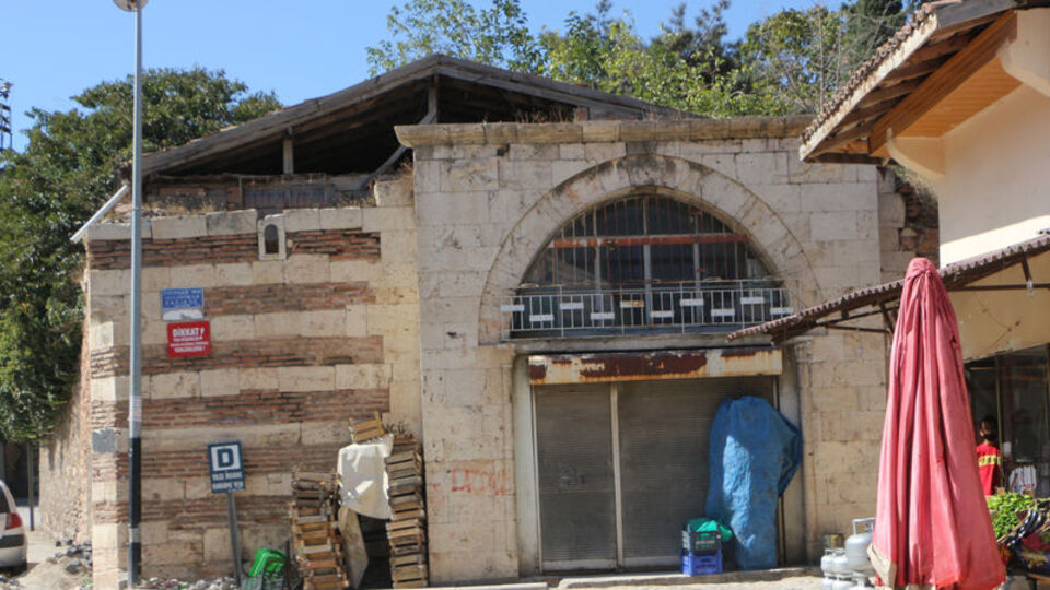 1'inci Mahmut döneminde yaptırılan han satışta! "Duyunca şok oldum"