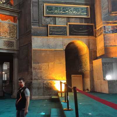 Cumhurbaşkanı Erdoğan'dan Ayasofya'ya iki hediye