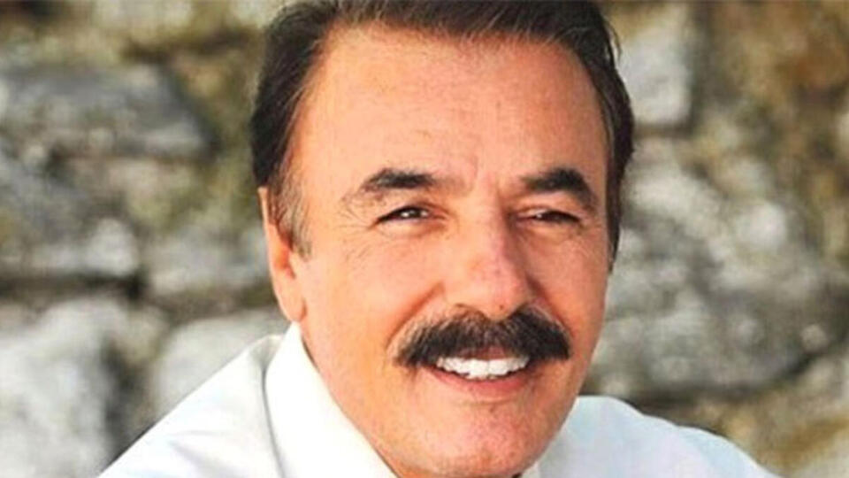 Ferdi Tayfur kimdir?