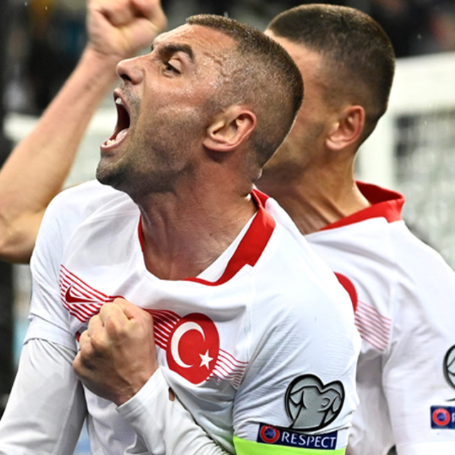 Milliler, Almanya'ya konuk oluyor