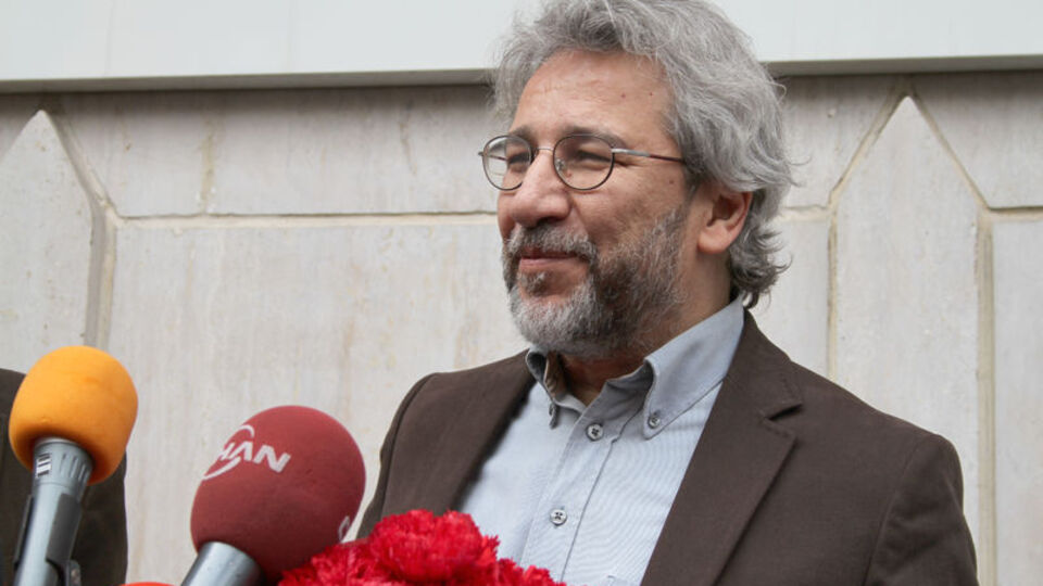 Can Dündar'ın mal varlığına el koyma kararı