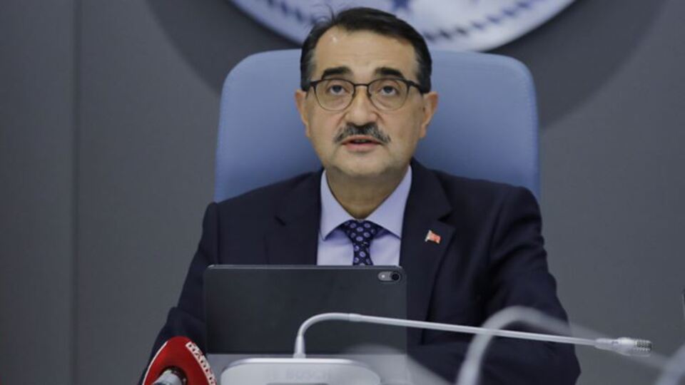 "Yatırımlarımızı askıya almadık"