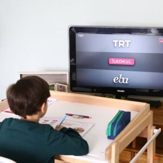 EBA ders programı