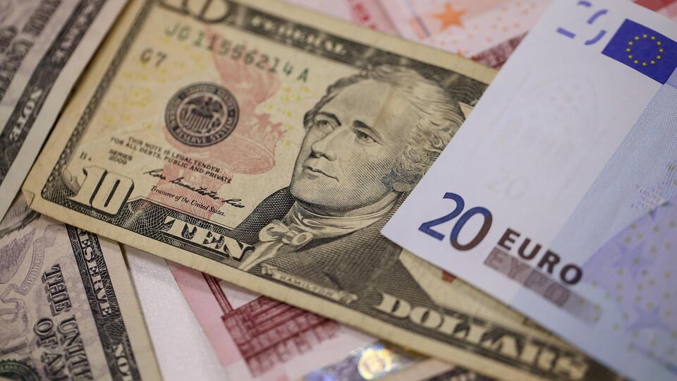 Dolarda yeni zirve