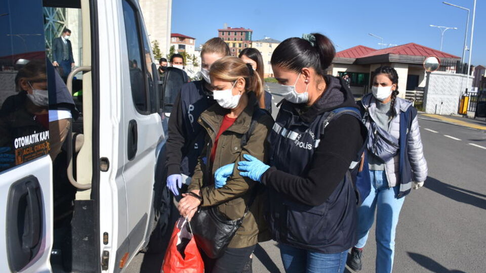 Kars'ta Belediye Başkan Yardımcısı ve HDP İl Başkanı tutuklandı
