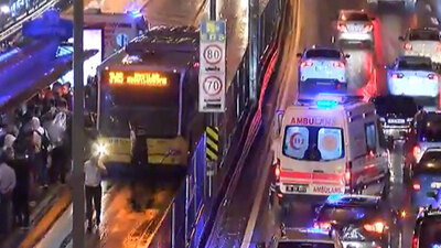 Merter'de metrobüs kazası