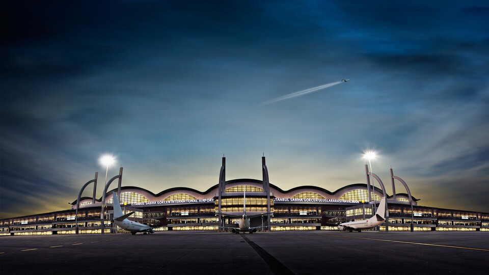 Dört ayda 5.3 milyon yolcu uçtu