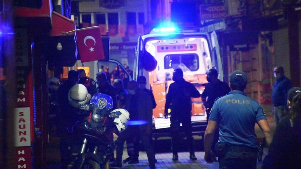 Kumar operasyonuna giden polis, binada cansız beden buldu