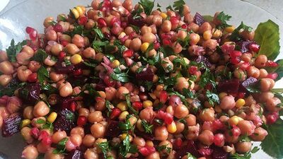 Nohut salatası tarifi ve malzemeleri