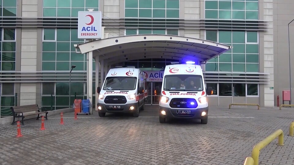 Sahte alkol içen 8 kişi can verdi