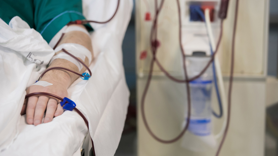 Diyaliz hastalarından mesaj: Sağlık çalışanları bizleri hayata bağlıyor