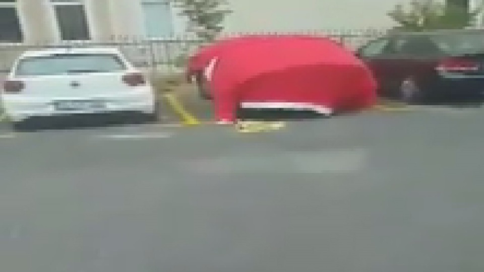 Doludan korumak için aracına Türk Bayrağı sermişti! Flaş gelişme!