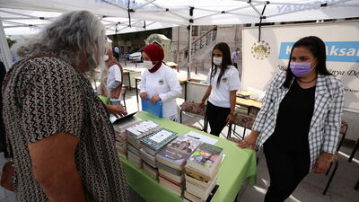 Aksaray Valiliği'nden 100 bin kitap