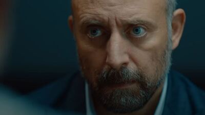 Egemen oğlunun peşine düşüyor