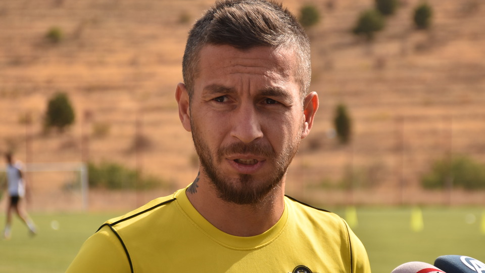 "Rakiplere korku veren bir takım olacağız"