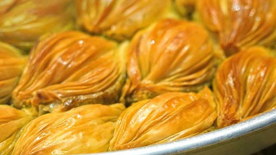 Karakuş tatlısı nasıl yapılır?