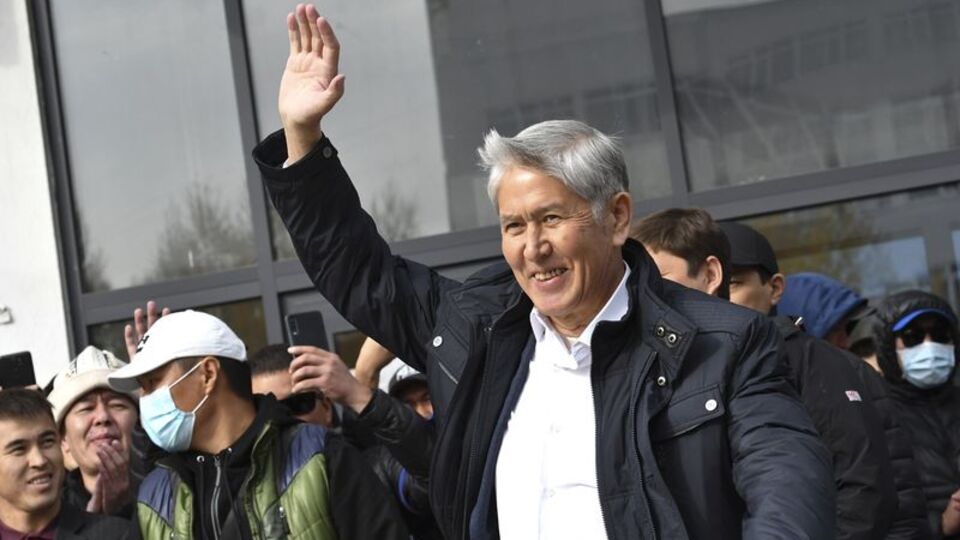 Kırgızistan Eski Cumhurbaşkanı Atambayev yine gözaltında!