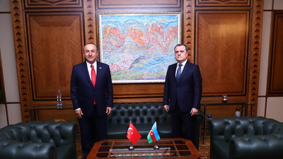 Bakan Çavuşoğlu, Azerbaycanlı mevkidaşıyla görüştü!