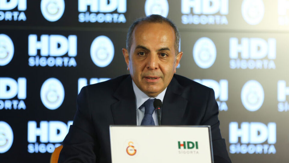 Galatasaray'da şok sözler!