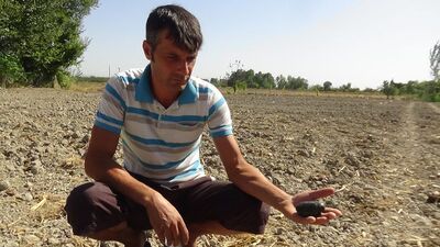 Kafasına göktaşı düşecekti!