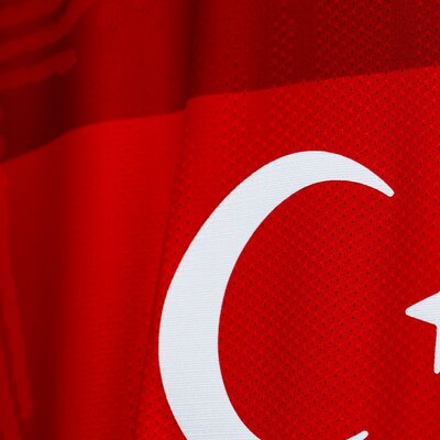Milli futbolcu aday kadrodan çıkarıldı