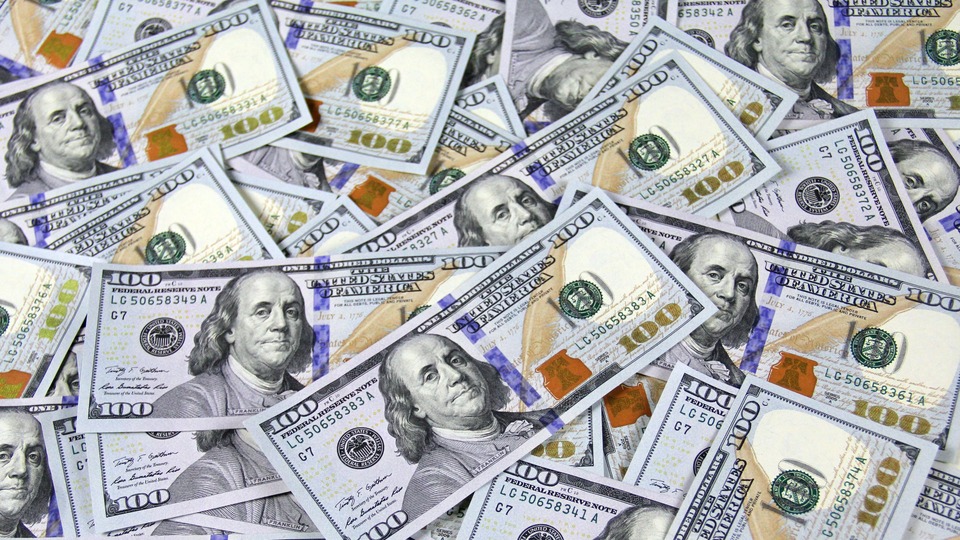 Dolar yeniden yükselişe geçti