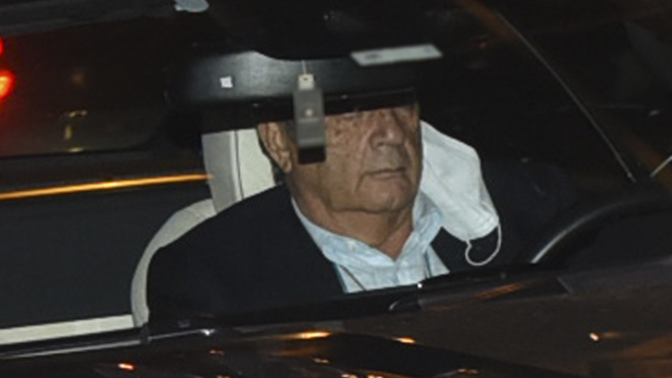 2 buçuk milyon TL'lik aracıyla Bebek'te