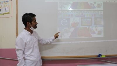 Gönüllü öğretmenlerden eğitime online destek