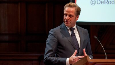 Hollanda'da 'çocuklara ötanazi hakkı' tartışması