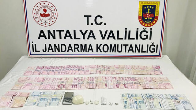 Antalya'da uyuşturucu operasyonu!