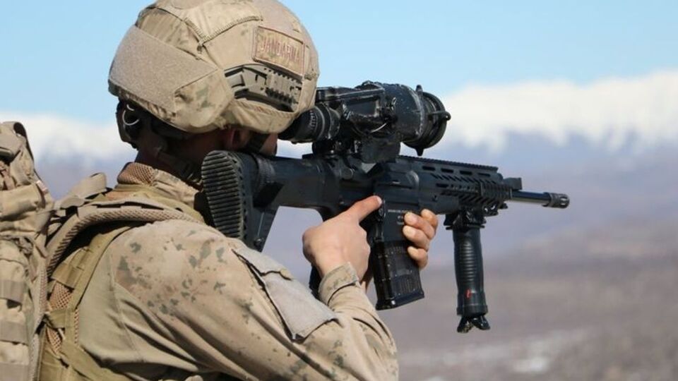 Hakkari'de 8 terörist etkisiz hale getirildi