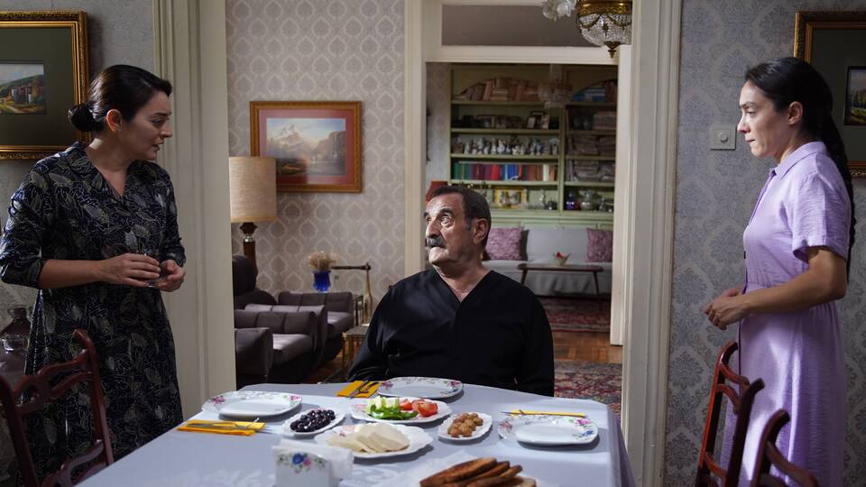 Masumlar Apartmanı 6. bölüm ön izleme izle