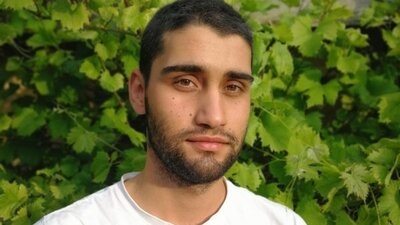 Kadir Şeker kimdir?