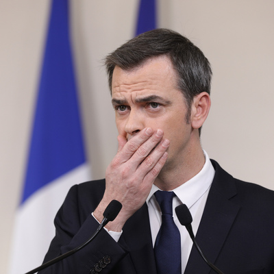 Fransa'da Sağlık Bakanı Veran ve eski Başbakan Phillippe'in evlerine polis baskını