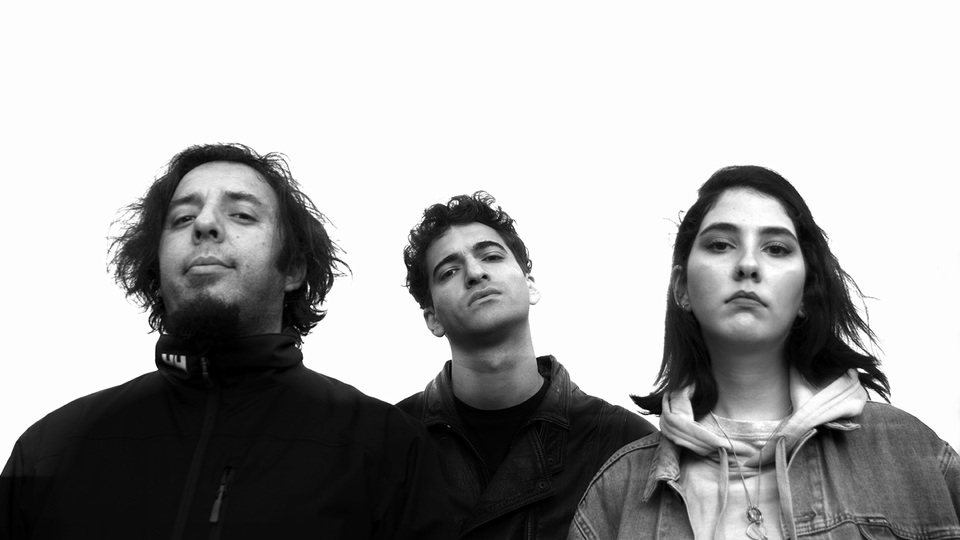 Yola 'Evreni' ile çıktılar