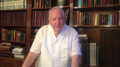 Axa,sigortacılık tarihini sergiliyor