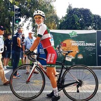 Bisiklet için kamyonlar ölüm taşır