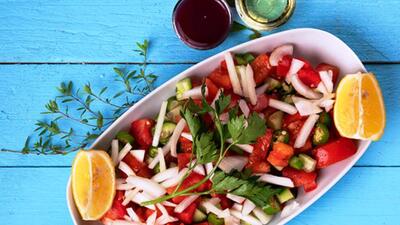 Klasik lezzet çoban salata için pratik tarif