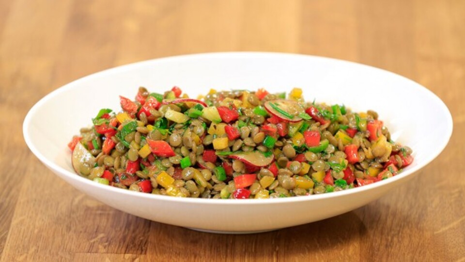 Yeşil Mercimek Salatası tarifi