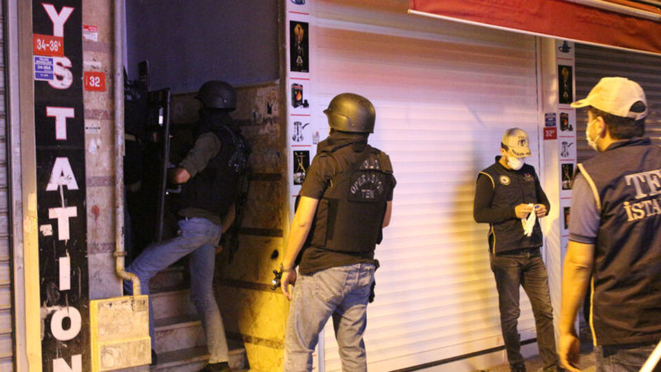 İstanbul'da DEAŞ operasyonu: 14 gözaltı