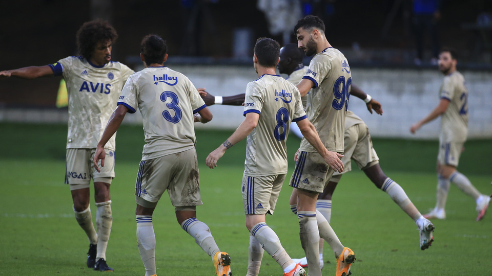 Fenerbahçe, Göztepe'ye konuk olacak