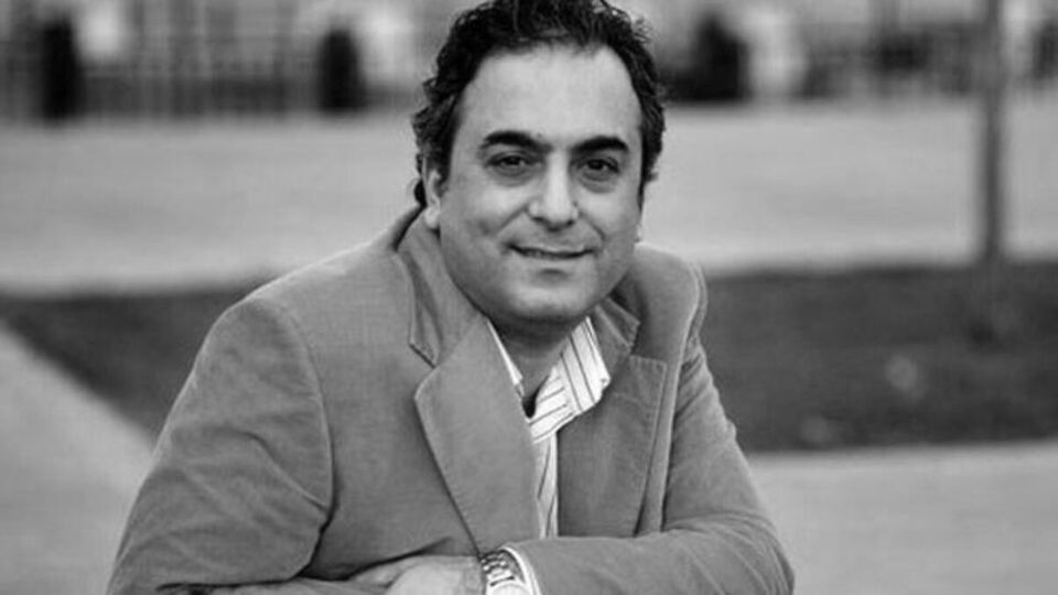 Markar Esayan kimdir?