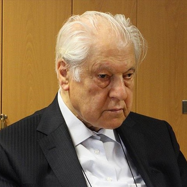 Nuri Pakdil anılıyor