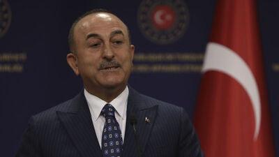Çavuşoğlu Paraguaylı bakanlarla görüştü