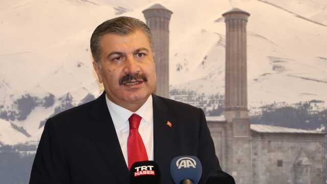 Koronavirüs salgınında yeni hasta sayısı 1723