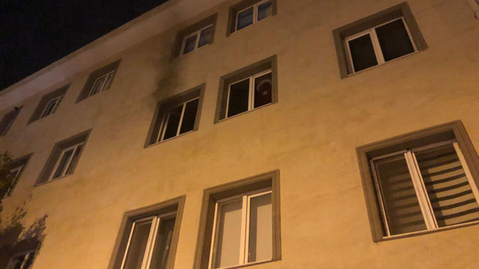 Ankara'da çıkan yangında yalnız yaşayan kişi hayatını kaybetti