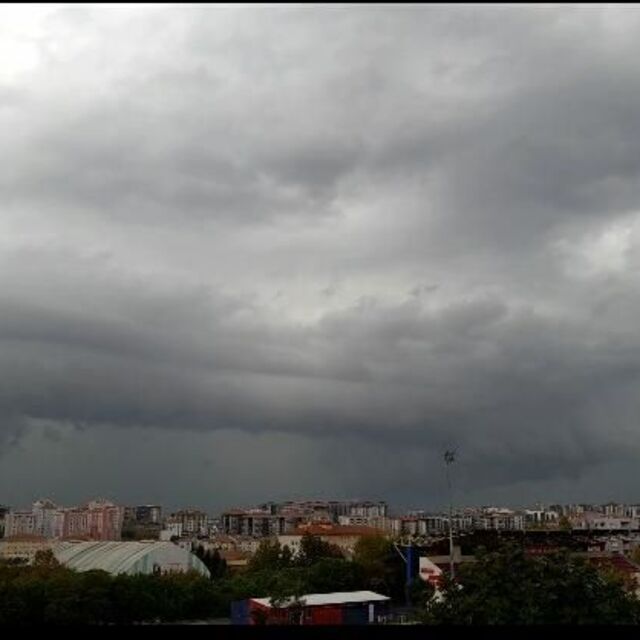 Kuvvetli sağanak var! 10 il için sel uyarısı