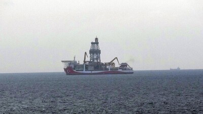 Çanakkale açıklarına ulaştı